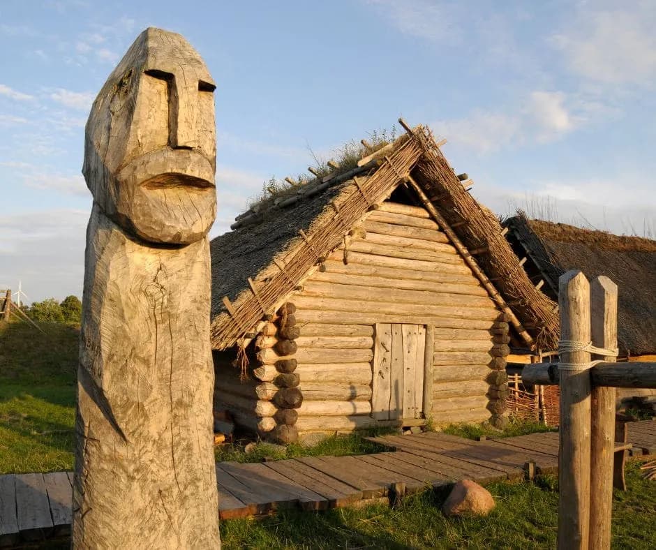 Skansen Wolin: Odkryj fascynującą historię Słowian i Wikingów