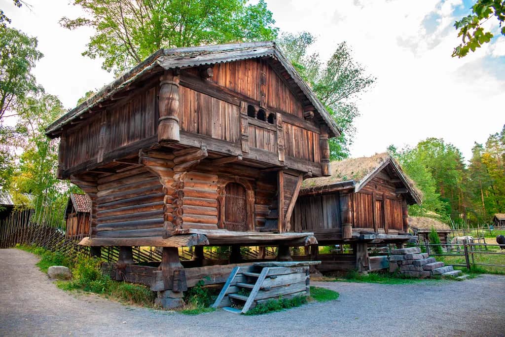 Oslo Skansen - odkryj tajemnice muzeum i historię restauracji