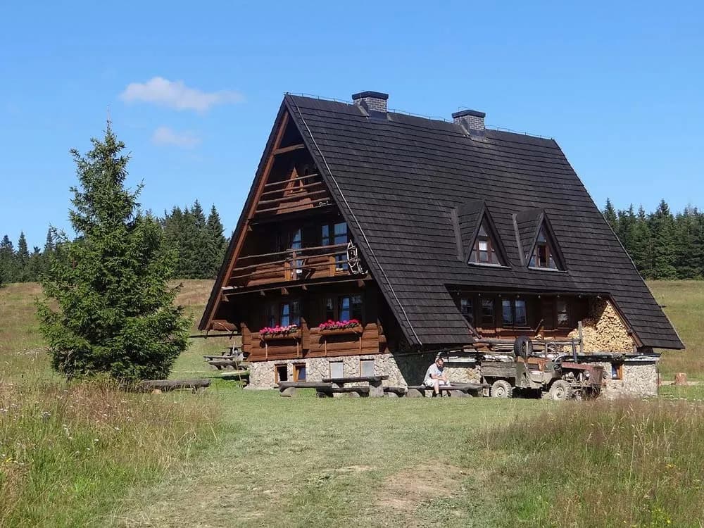 Bacówka na Krawcowym Wierchu - idealne miejsce na górski wypoczynek