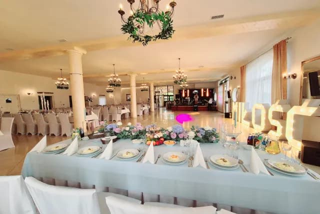 Dworek Fantazja Skomielna Biała - idealne miejsce na wesele z widokiem