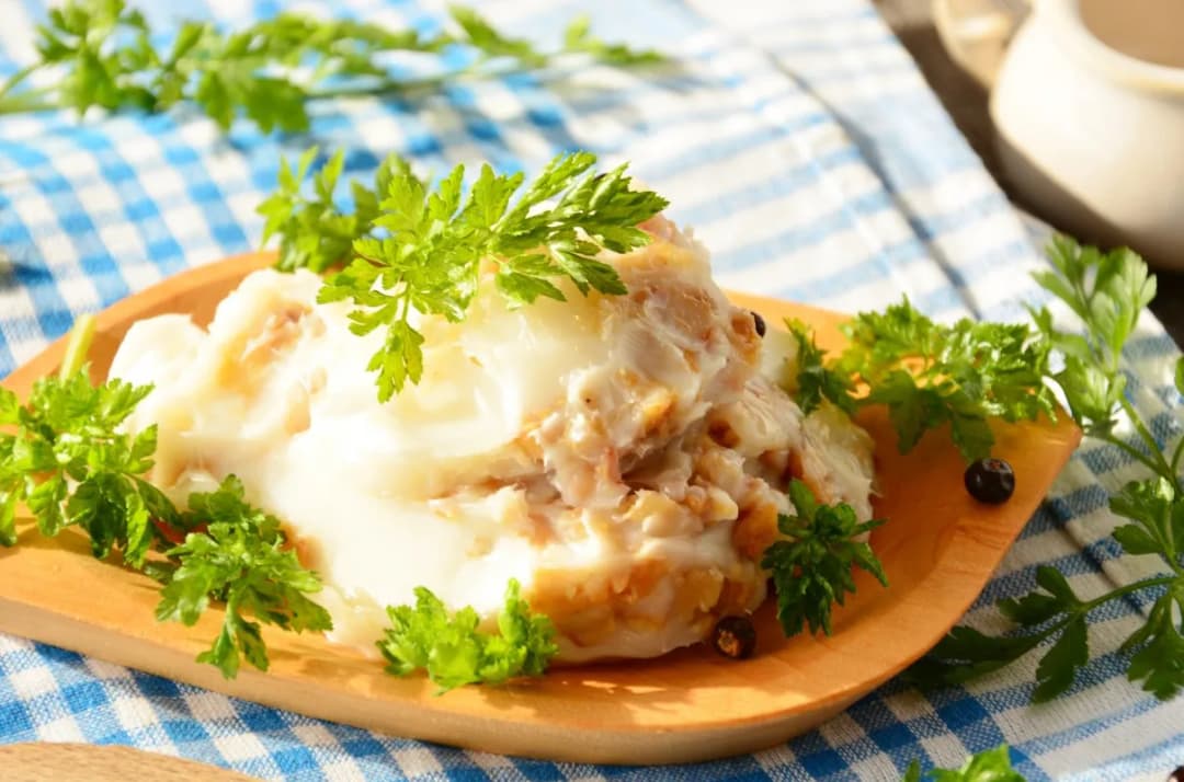 Jak zrobić dobry smalec na stół wiejski – tradycyjne przepisy i porady