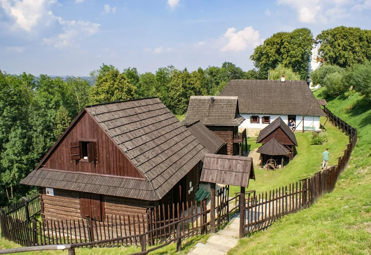 Skansen Dobczyce - Fascynująca historia i atrakcje etnograficzne