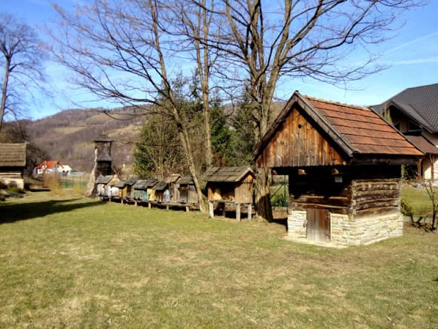 Laskowa Skansen: Odkryj fascynującą historię i unikalne wystawy