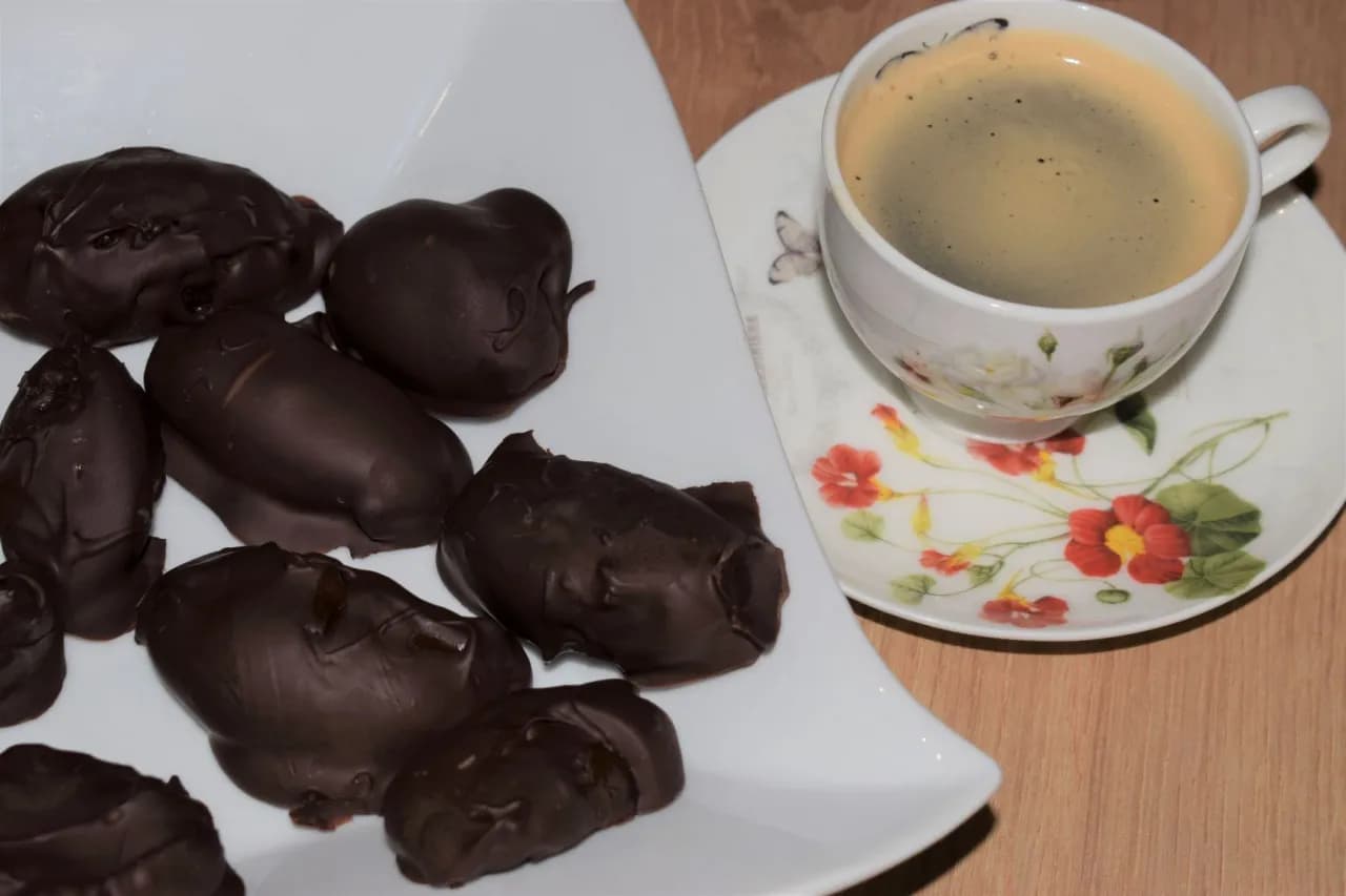 Co zrobić ze śliwkami z nalewki? Pyszne przepisy i pomysły na dania