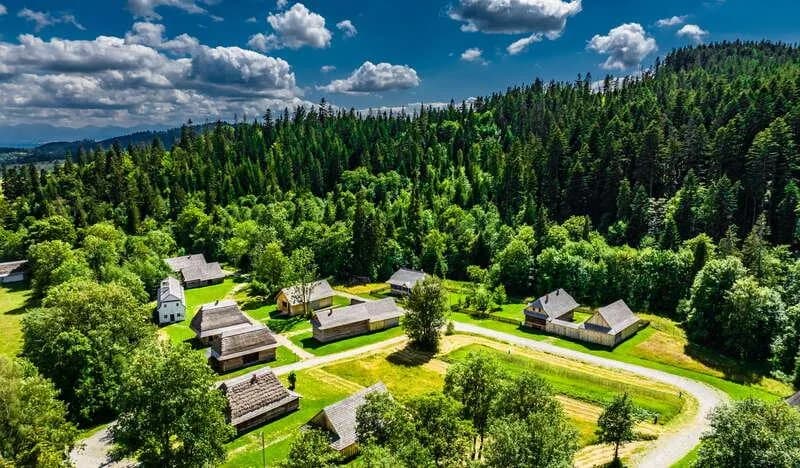 Zubrzyca Górna skansen - historia, atrakcje i godziny otwarcia